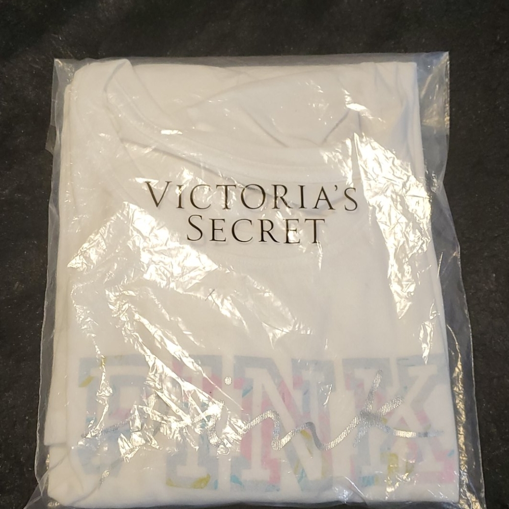 VS PINK WHITE TIE DYE FOIL EVERYDAY TEE SHIRT